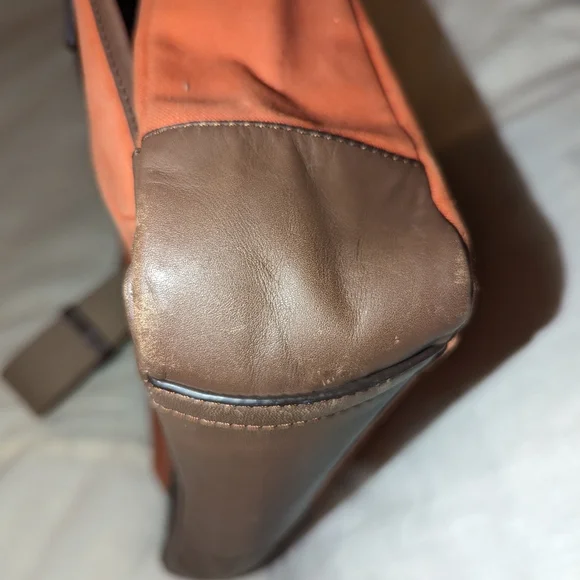 AUTHENTIC COACH MENS CAMDEN ORANGE CANVAS LARGE MESSENGER BAG #70829 GUC - Picture 14 of 16